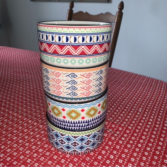 Set of 4 SIGNATURE HOUSEWARES Muti Colored Ceramic Bowls 5” x 2 3/4” EXCELLENT - Picture 2 of 11